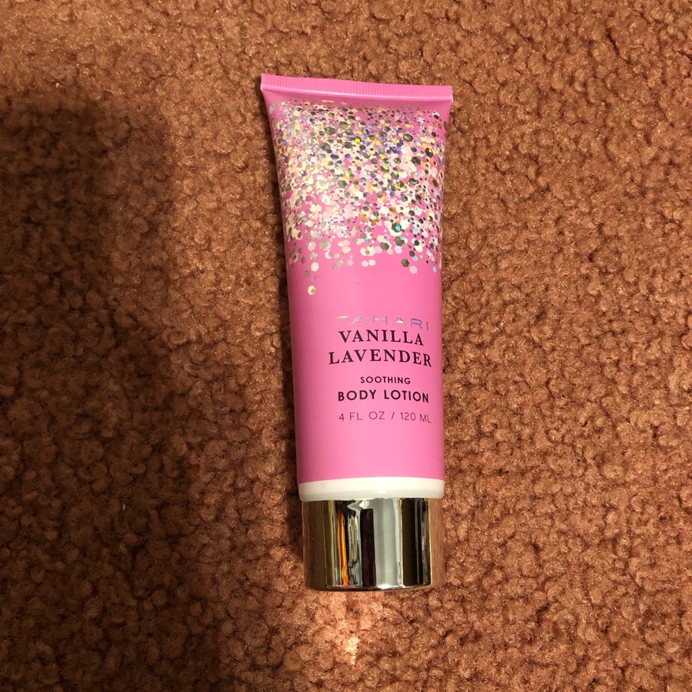 Tahari Vanilla Lavender Lotion